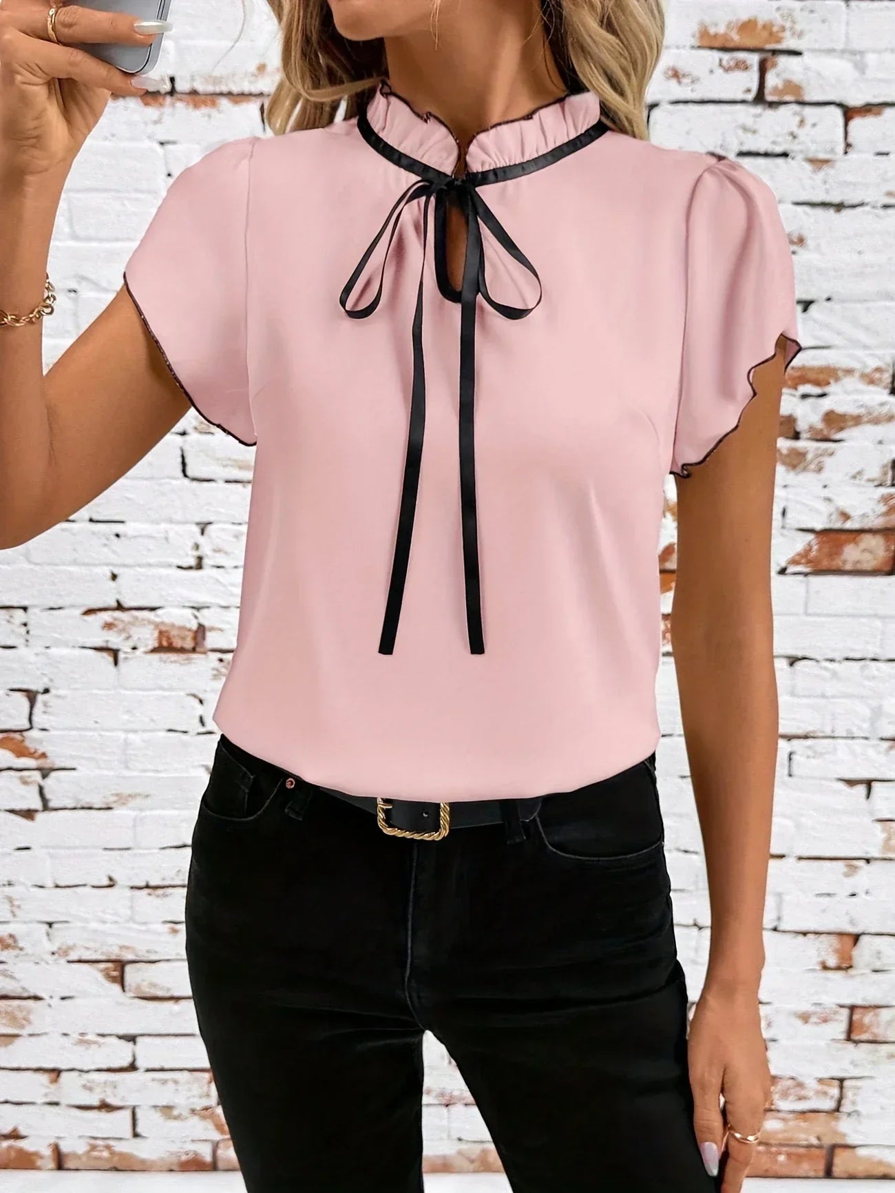 ROSEMARY | BLOUSE À MANCHES VOLANTES ÉLÉGANTES